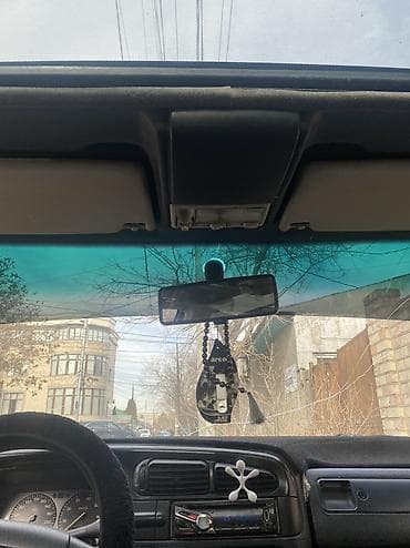 вента токмок: Volkswagen Vento: 1992 г., 1.8 л, Механика, Бензин, Седан — 3