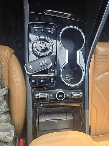 kia bongo3: Kia K5: 2021 г., 2 л, Автомат, Гибрид, Седан — 8