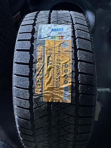 Зимняя шина Roadboss Ivalo W301 - Размер: 275/40 R20 106H XL - Сезон — 1