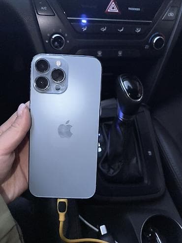 IPhone 13 Pro, 256 ГБ, Sierra Blue, Кабель, 77 %