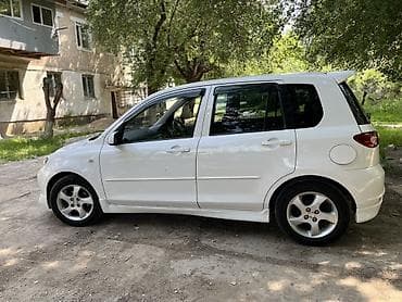 Mazda Demio: 2003 г., 1.5 л, Типтроник, Бензин, Хетчбек — 9