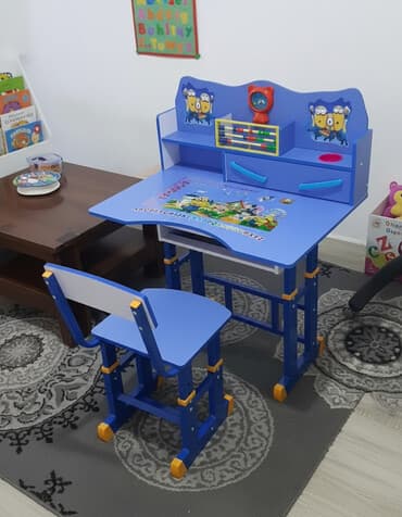 школ стол: Комплект детского стола и стула, Новый, Самовывоз, Платная доставка — 1
