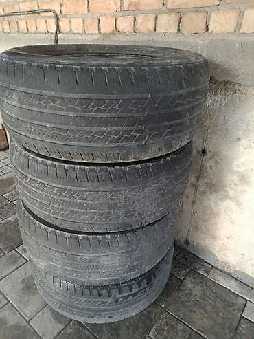 Шиналар жана дисктер: Шиналар 285 / 60 / R 18, Жай, Колдонулган, Комплект, Жол тандабастар (АТ/МТ) — 1