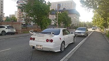 Datsun: Nissan Skyline: 1997 г., 2 л, Автомат, Бензин, Седан — 5