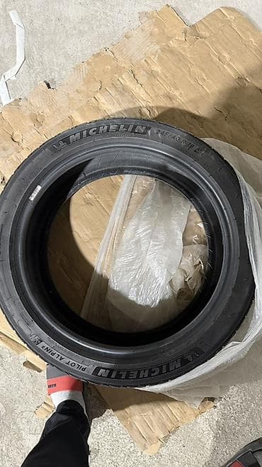 гайки колесные: Michelin Pilot Alpin 5 — комплект шин для легковых авто/кроссоверов — 1