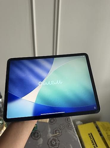 Планшеты: Планшет, Apple, память 128 ГБ, 10" - 11", Wi-Fi, Б/у, Классический цвет - Черный — 4