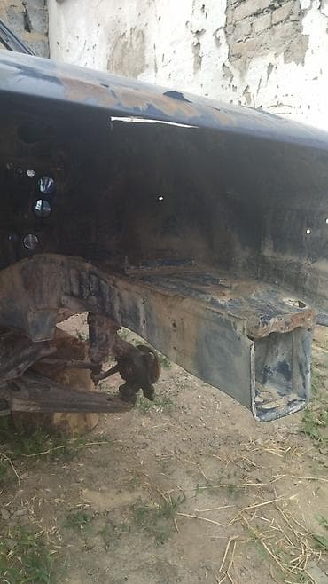 full construction: Кузов Гольф 2 в сборе,в отличном состоянии:не гнилой,не битый,без — 6