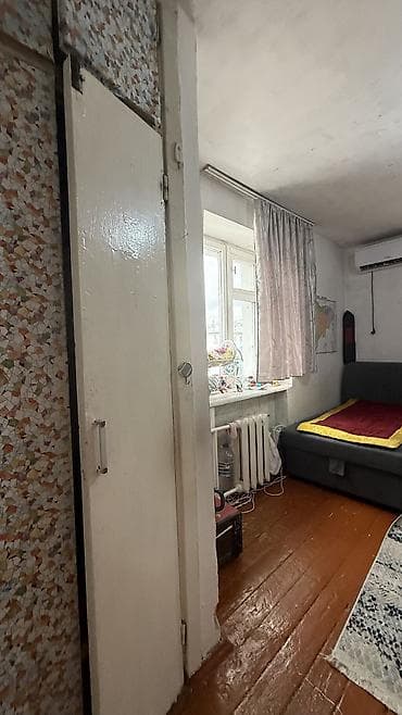 flat osh: 13 м² — 7