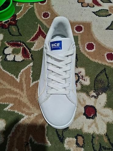 Личные вещи: Белые кеды SICE — 7