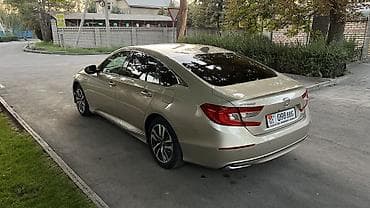 Honda Accord: 2018 г., 2 л, Автомат, Гибрид, Седан — 6