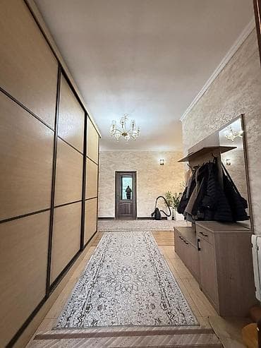4 bedroom: В продаже добротный дом в районе Ахунбаева/Бакаева 2 линия от — 7