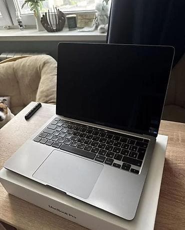 macbook 2 1: MacBook Pro 13" - Дисплей 13", Retina - Процессор: Intel Core i5, 2.0 — 4