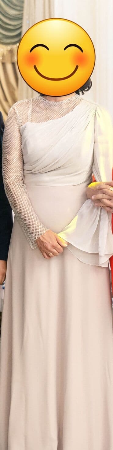 вечерний костюм: Продаю шикарное платье, на рост 166-168 см, вес до 63 кг. Одевали 1 — 2