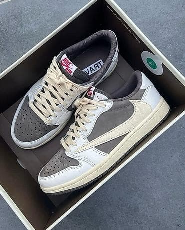 Мужская обувь: Кроссовки Nike Air Jordan 1 Low «Reverse Swoosh» (цвет — 1