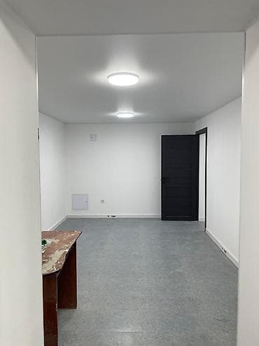 комерция: Аренда офисов, 155 м², В административном здании, 1 линия — 5