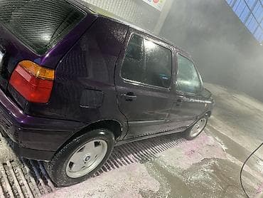 поло 2010: Volkswagen Golf: 1992 г., 1.8 л, Механика, Бензин, Хэтчбэк — 7