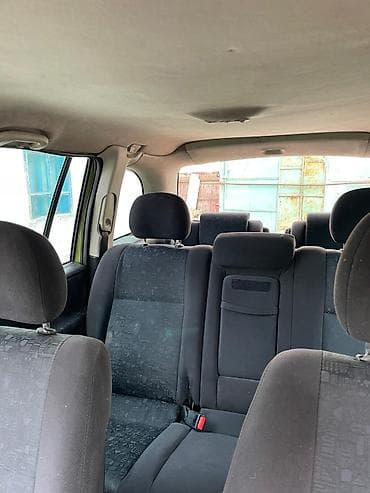 Продажа авто: Opel Zafira: 2000 г., 1.8 л, Механика, Бензин, Минивэн — 9