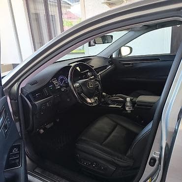echo platz: Lexus ES: 2017 г., 2.5 л, Автомат, Гибрид, Седан — 4