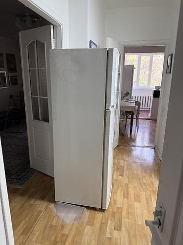 Холодильник Electrolux, Б/у, Двухкамерный — 3