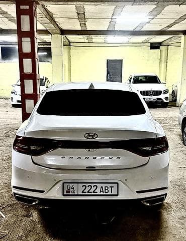 geely galaxy e5: Hyundai Grandeur: 2018 г., 2.4 л, Автомат, Бензин, Седан — 3