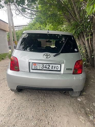 corolla 2004: Toyota Ist: 2004 г., 1 л, Автомат, Бензин, Хэтчбэк — 2