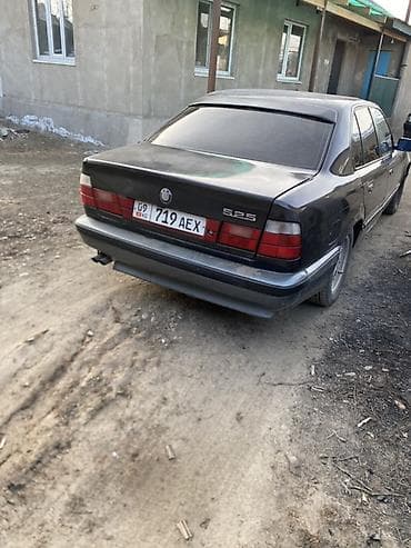 BMW: BMW 5 series: 1992 г., 2.5 л, Бензин — 6