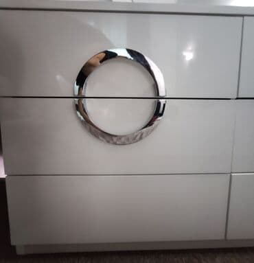 тумбы комоды с зеркалом: Спальный гарнитур, Б/у, Комод, МДФ, Самовывоз, цвет - Белый — 5