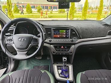 Hyundai Avante: 2018 г., 1.6 л, Автомат, Газ, Седан — 8