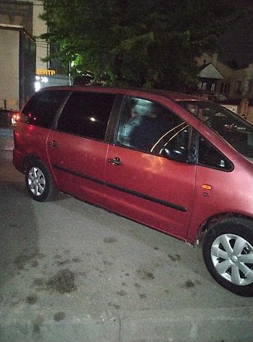 Volkswagen Sharan: 1998 г., 2 л, Механика, Бензин, Минивэн