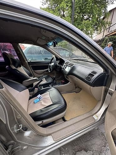 рул фит: Honda Civic: 2003 г., Гибрид, Седан — 3