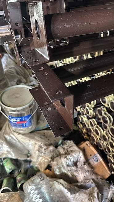 Стойки телескопические металлические для опалубки Есть разные размеры — 2