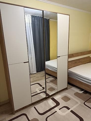 Батирлер: 2 бөлмө, Менчик ээси, Чогуу жашоосу жок, Толугу менен эмереги бар — 3