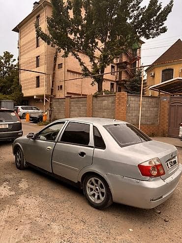 чанган юни с: Toyota : 2010 г., 1.6 л, Механика, Бензин, Седан — 7