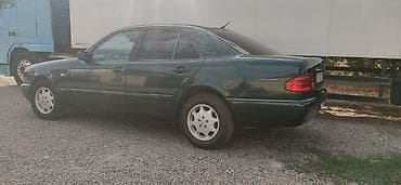 Mercedes-Benz E-Class: 1997 г., 2.3 л, Механика, Бензин, Седан — 5