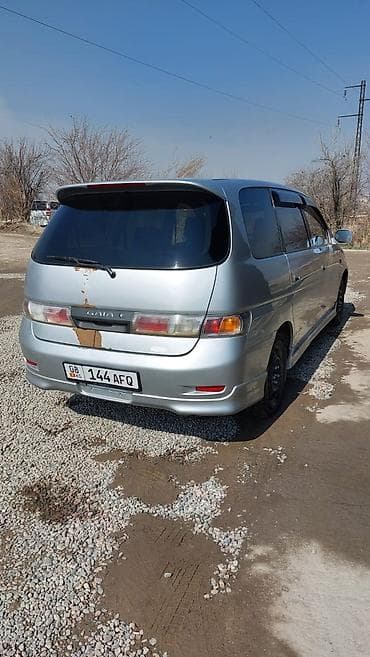 Унаа сатуу: Toyota Gaia: 2000 г., Автомат, Бензин, Вэн/Минивэн — 3