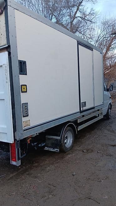 спринтер бак: Легкий грузовик, Mercedes-Benz, Стандарт — 4