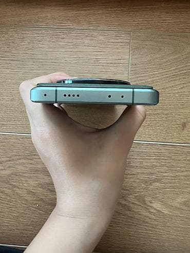 iphon 8 plus: Xiaomi, 13 Ultra, Б/у, 512 ГБ, цвет - Зеленый, 2 SIM — 2