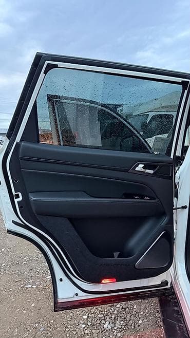 range river: Ssangyong Rexton: 2019 г., 2.2 л, Автомат, Дизель, Внедорожник — 10