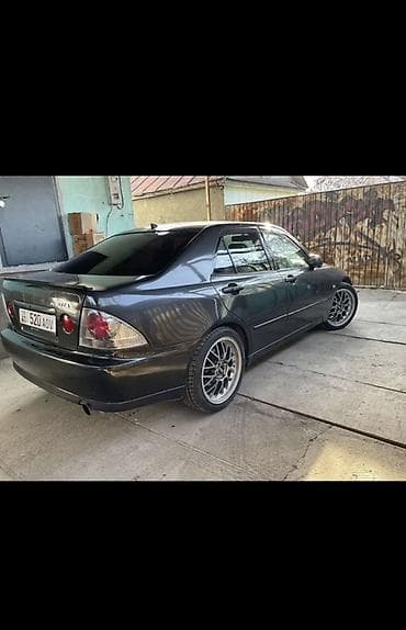 k7 2020: Toyota Altezza: 2004 г., 2 л, Автомат, Бензин, Седан — 4