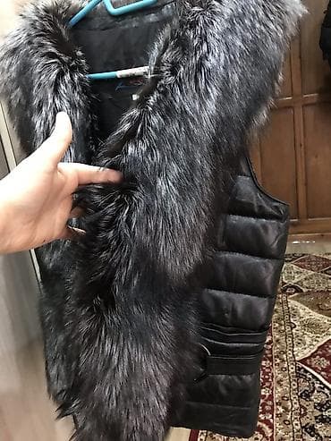 second hand: Меховая пуховая жилетка,мех целиком по длине(чернобурка),48 — 2