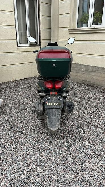 продается электро мото и скутер мотоцикл: Тип скутера 150 куб. см, Бензин, Б/у — 2