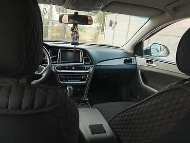 Транспорт: Hyundai Sonata: 2018 г., 2 л, Автомат, Газ, Седан — 9