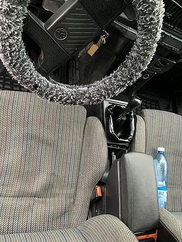 багажники пассат: Volkswagen Passat Variant: 1992 г., 0.2 л, Универсал — 6