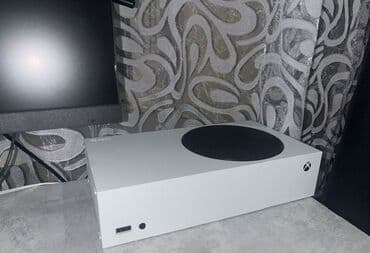 срочно продаю кондиционер: Продаю Xbox series s на 512 гб, а так же аккаунт с играми где есть — 1