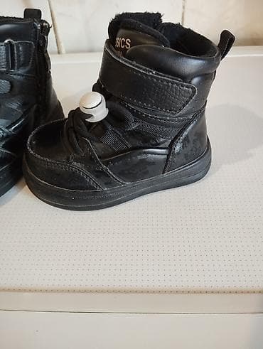 Детская одежда и обувь: Два зимних детских комбинезона-конверта для младенцев. 1) Серый — 8