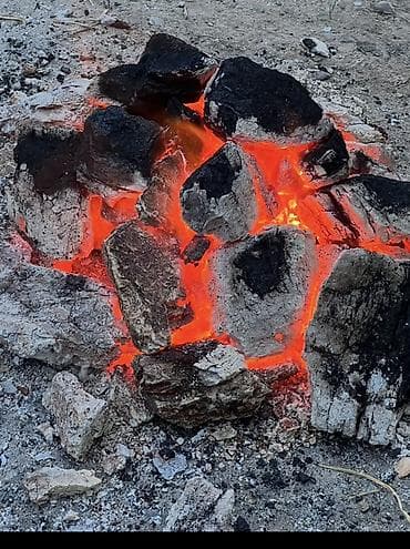 Үй жана бакча үчүн баардык: Уголь сулюкта - Фракция: крупные цельные куски, равномерно — 2
