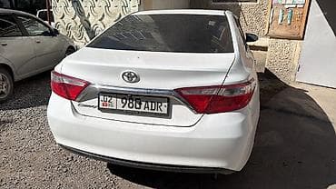 Toyota Camry: 2017 г., 2.4 л, Автомат, Газ, Седан