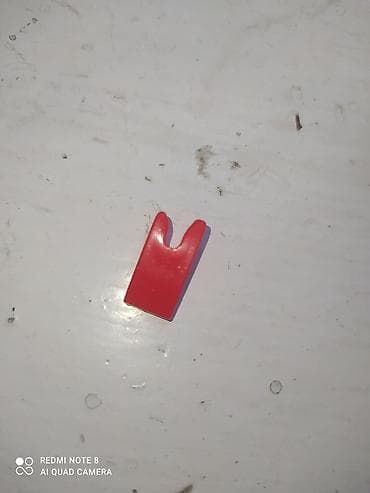 редкие часы: Коллекционерская деталь не достающие пластика — 1