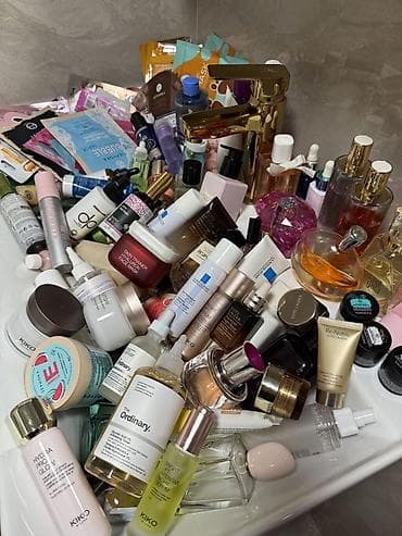 Отдам даром: Большой набор декоративной косметики и средств ухода за кожей. Состав — 3