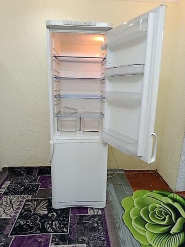 холодильник lj: Холодильник Indesit, Б/у, Двухкамерный, De frost (капельный), 60 * 190 * 60 — 5